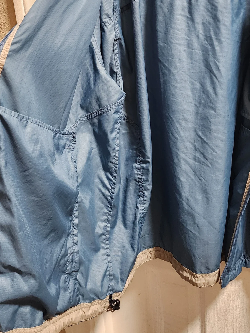 L.L. Bean Men's Slate Blue Lightweight Hooded Jacket